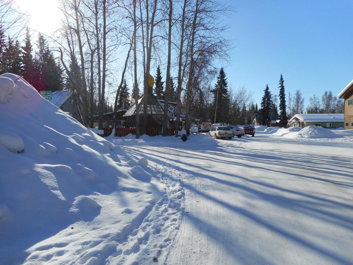 Billie'S Backpackers Hostel Fairbanks Exterior photo